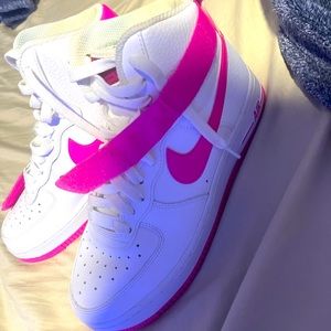 COPY - Nike Air Force high tops, white and pink
